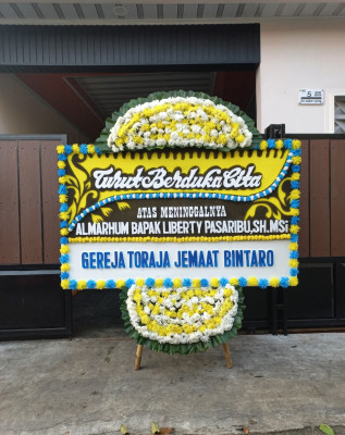 Papan Bunga Duka di Deli Tua